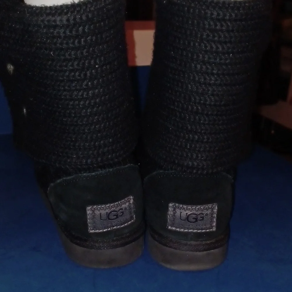 UGG questions leave